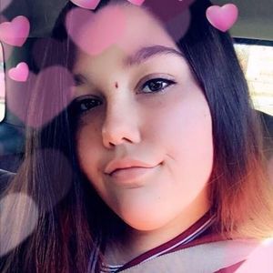 Meet your Posher, Adrianna